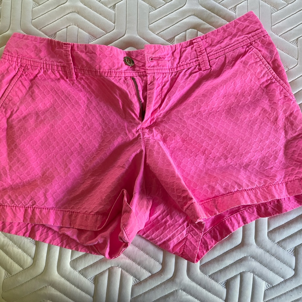GUC. Lilly Pulitzer Hot Pink Callahan shorts. Size 14